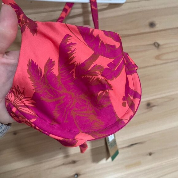 Volcom Pink And Orange Floral - Picture 2 of 5